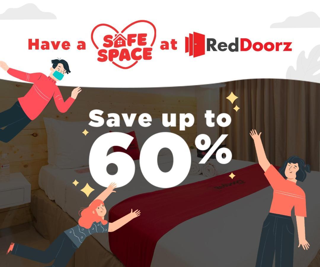 Reddoorz Plus @ Poblacion Makati Makati City Exterior photo