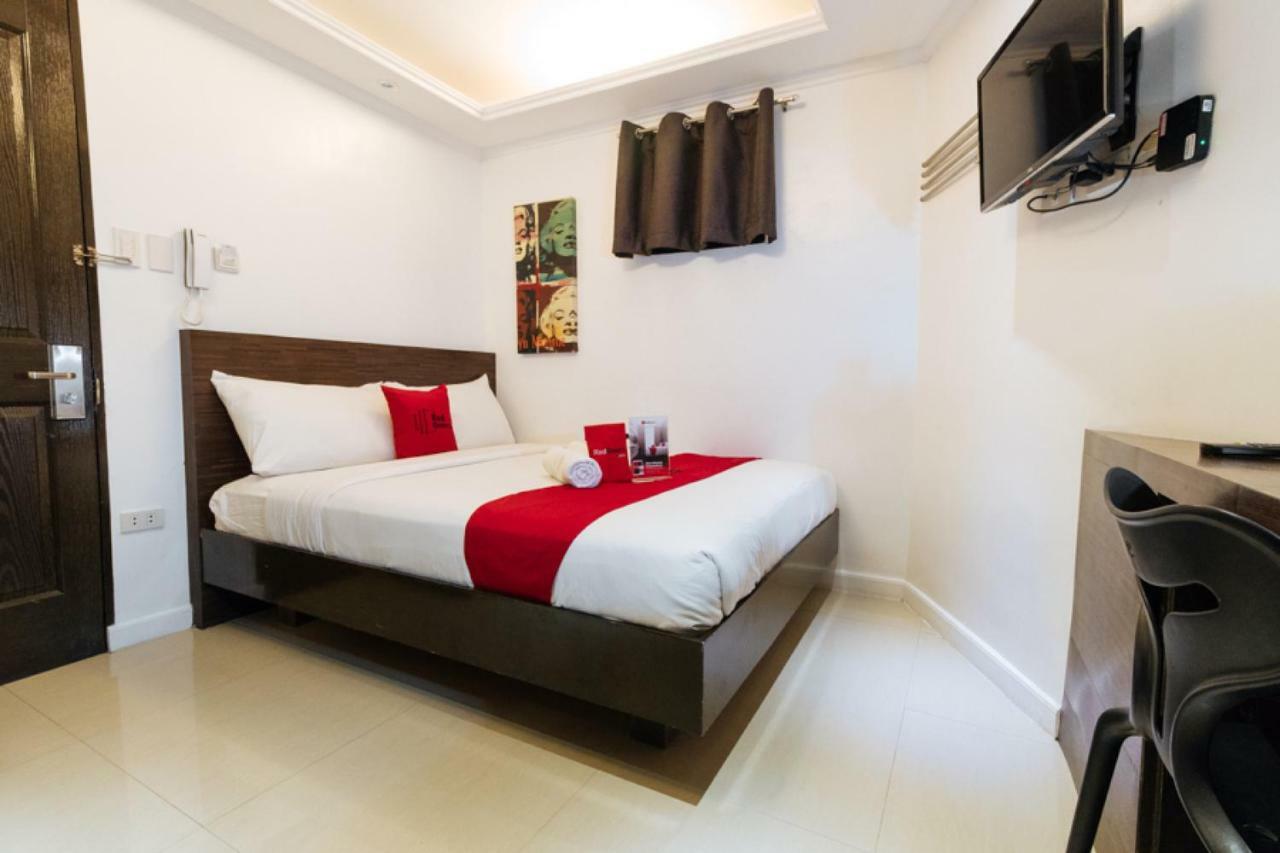 Reddoorz Plus @ Poblacion Makati Makati City Exterior photo