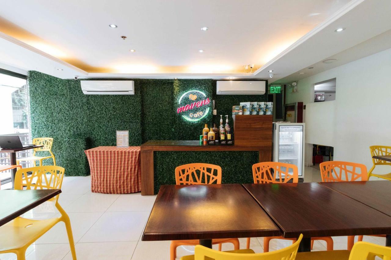 Reddoorz Plus @ Poblacion Makati Makati City Exterior photo